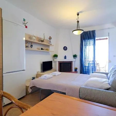 Asteris Sea View House *
